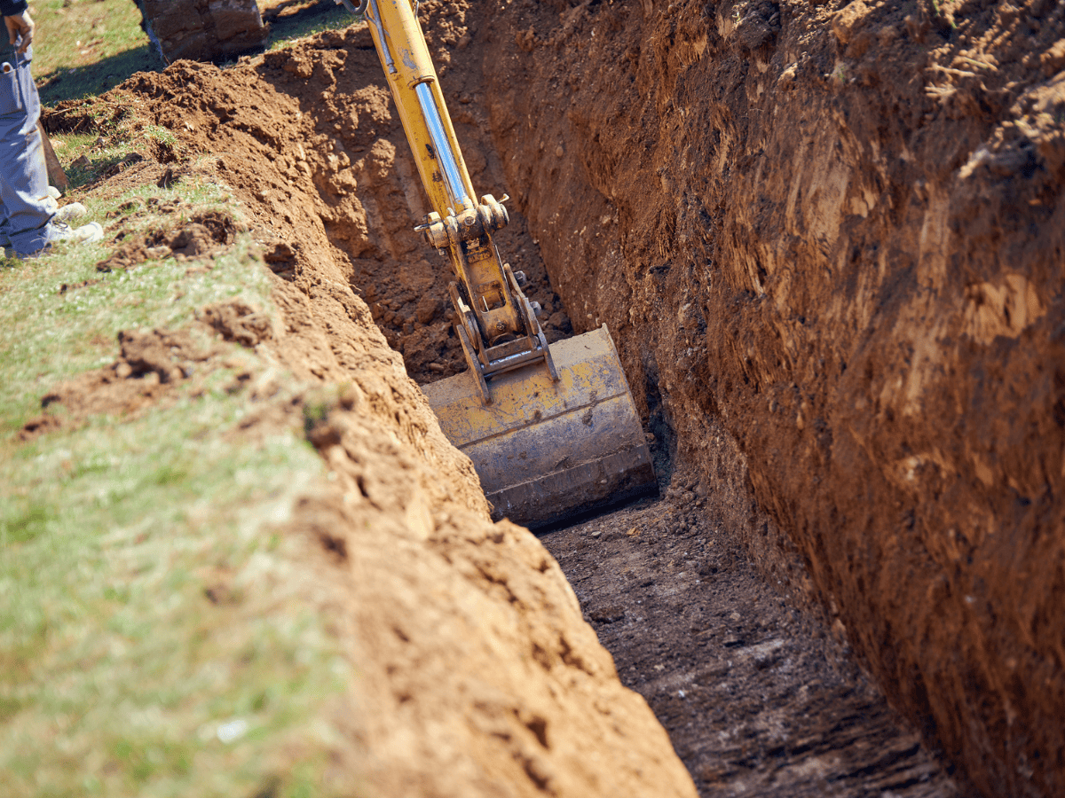 gregs excavating 1